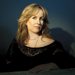 Gretchen Peters