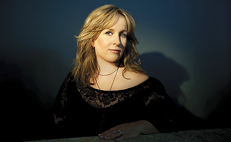 Gretchen Peters